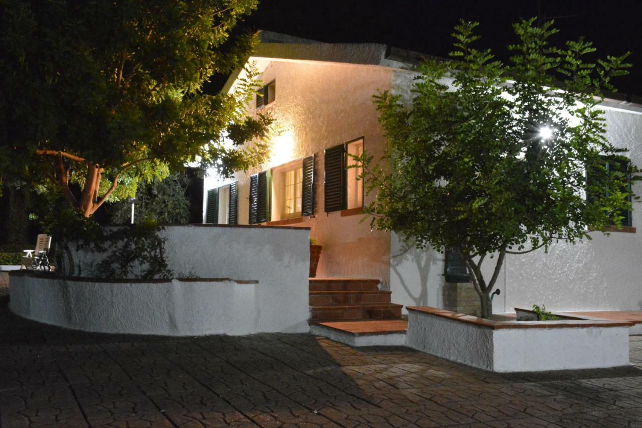 Villa Il Carrubo - Basilicata Pisticci Luaran gambar